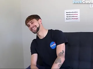 Bewhiskered tattoo jock cums and strokes big dick at casting