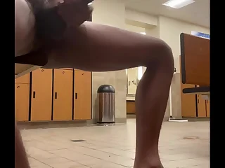 Bay room jerk off bbc